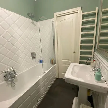 Greenhouse Nel Centro Di * 热那亚